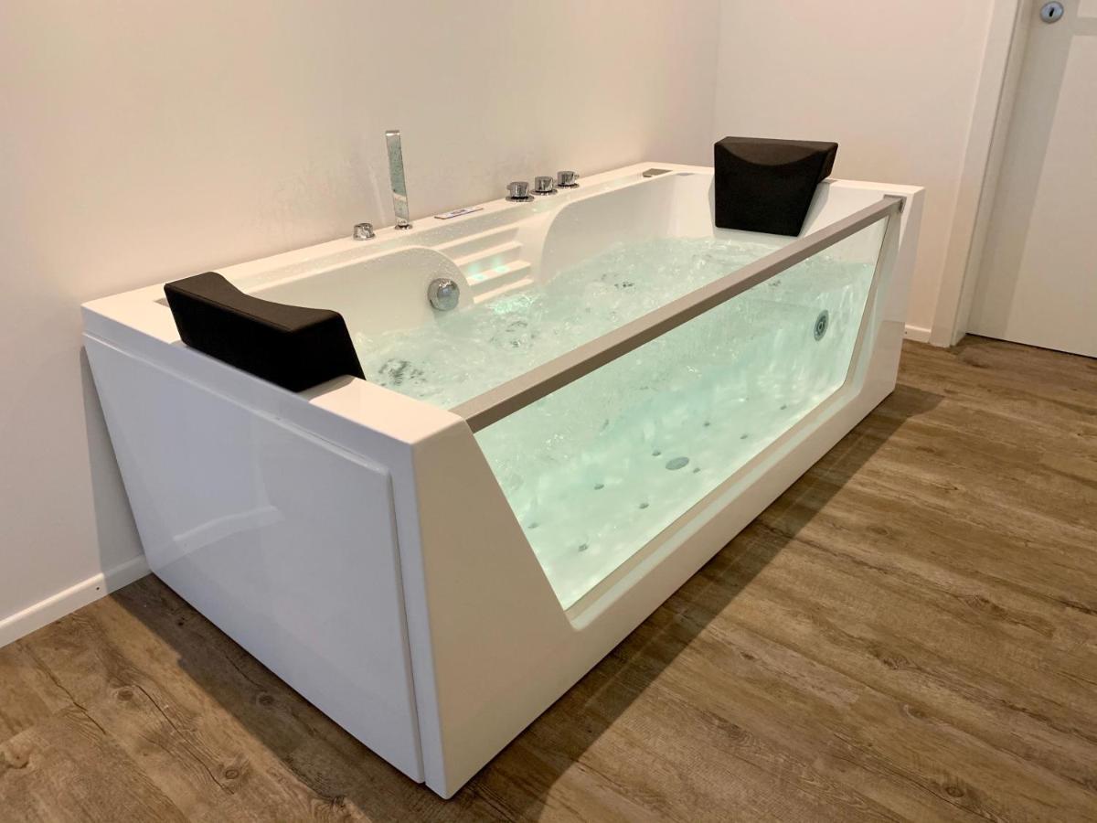 Luxus Suite Im Herzen Von Kempten***** +Parkplatz Exterior foto
